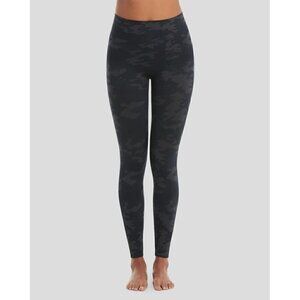 Spanx EcoCare Seamless Leggings Black Camo, Large